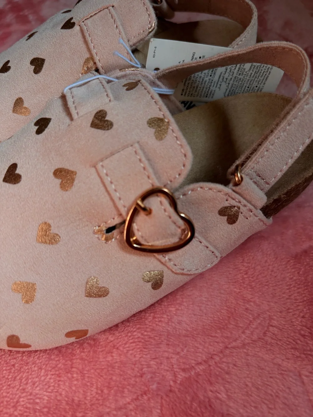 Old Navy Toddler Girl Pink Faux-Suede Heart Clogs - NWT  SIZE 9)